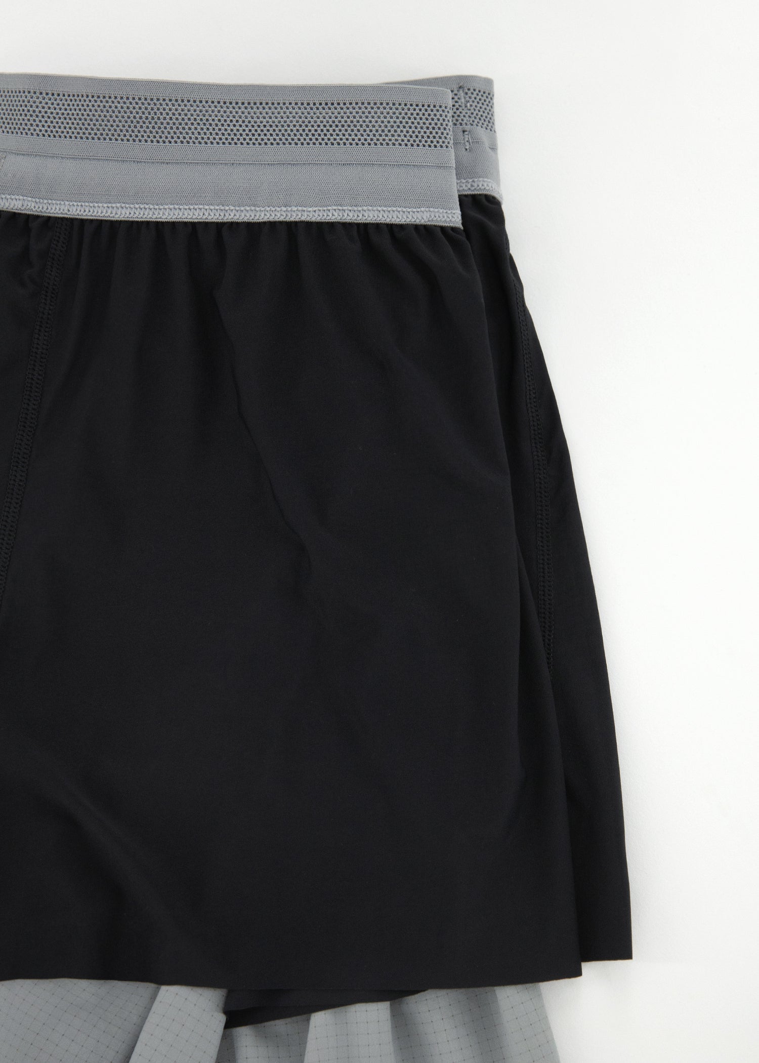 Men's Pace Short (5") - Platinum